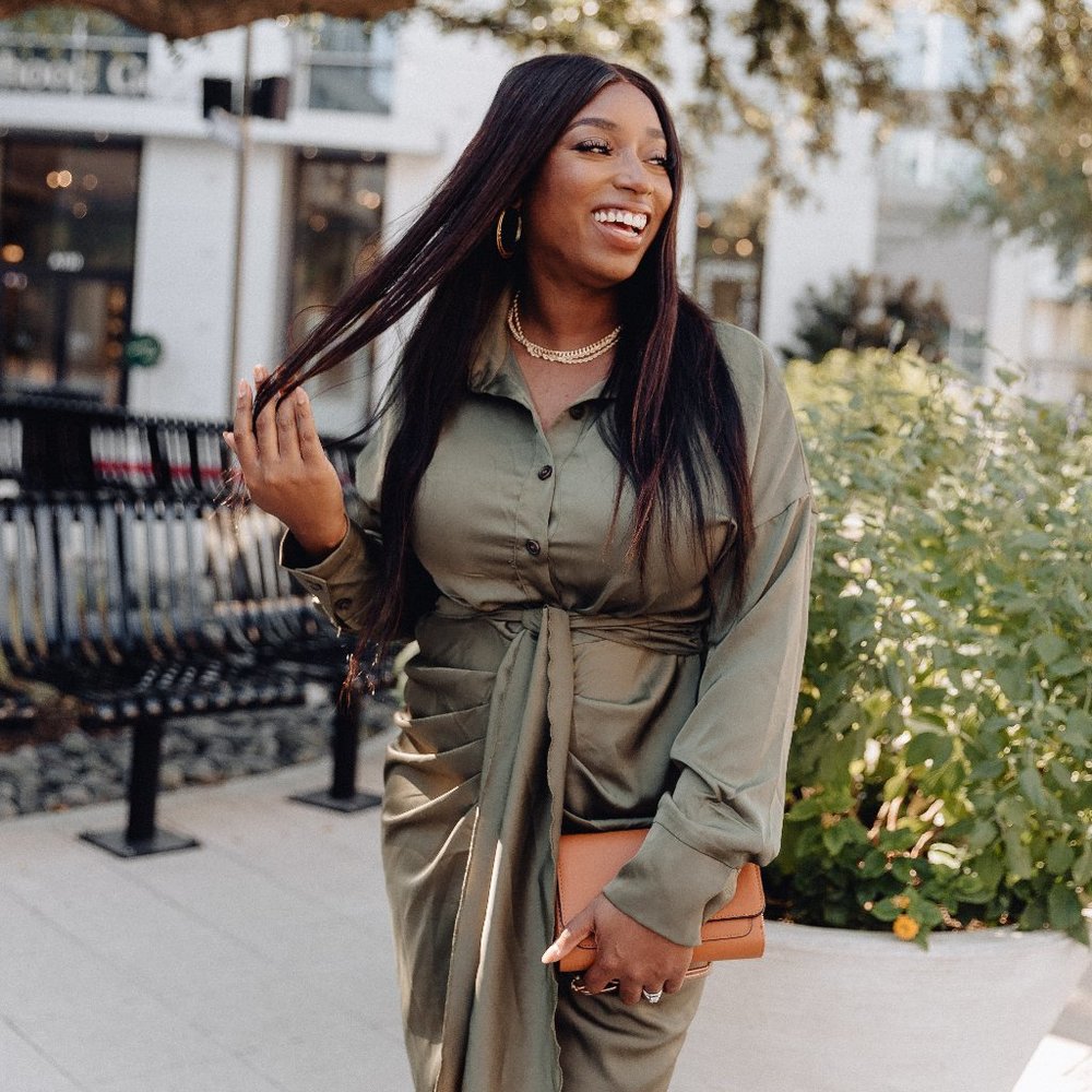 Womens Green Satin Long Sleeve Dress